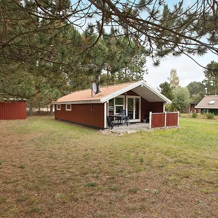 Tranquil Haven Near * Rødby